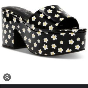 Melborne Platform Sandals Black Daisy
